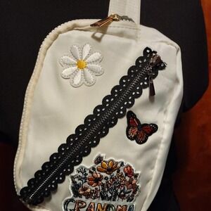 Grandma cross body‎ bag